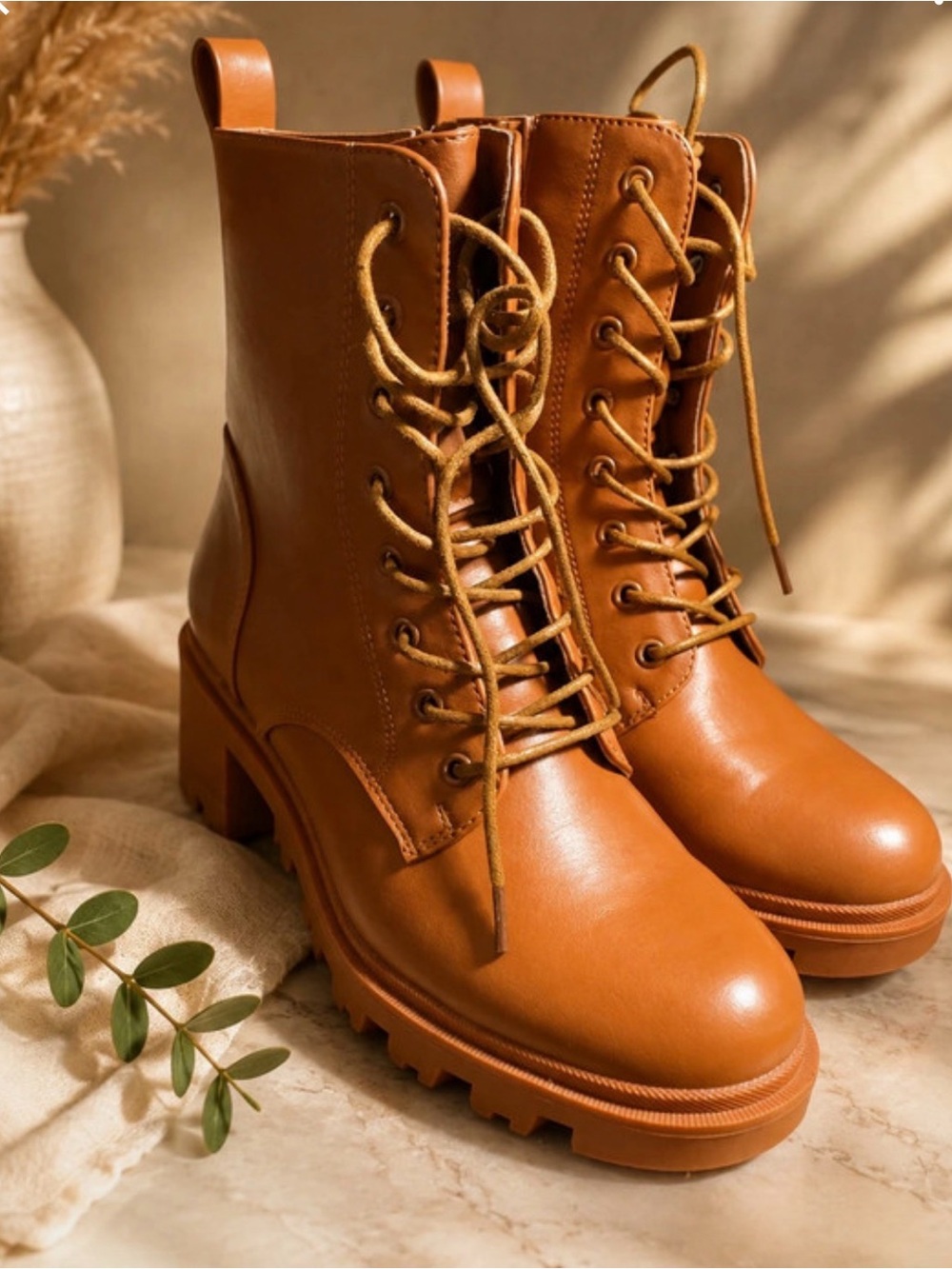 Women's Tan Lace-Up Combat Boots - Stylish Leather Look
